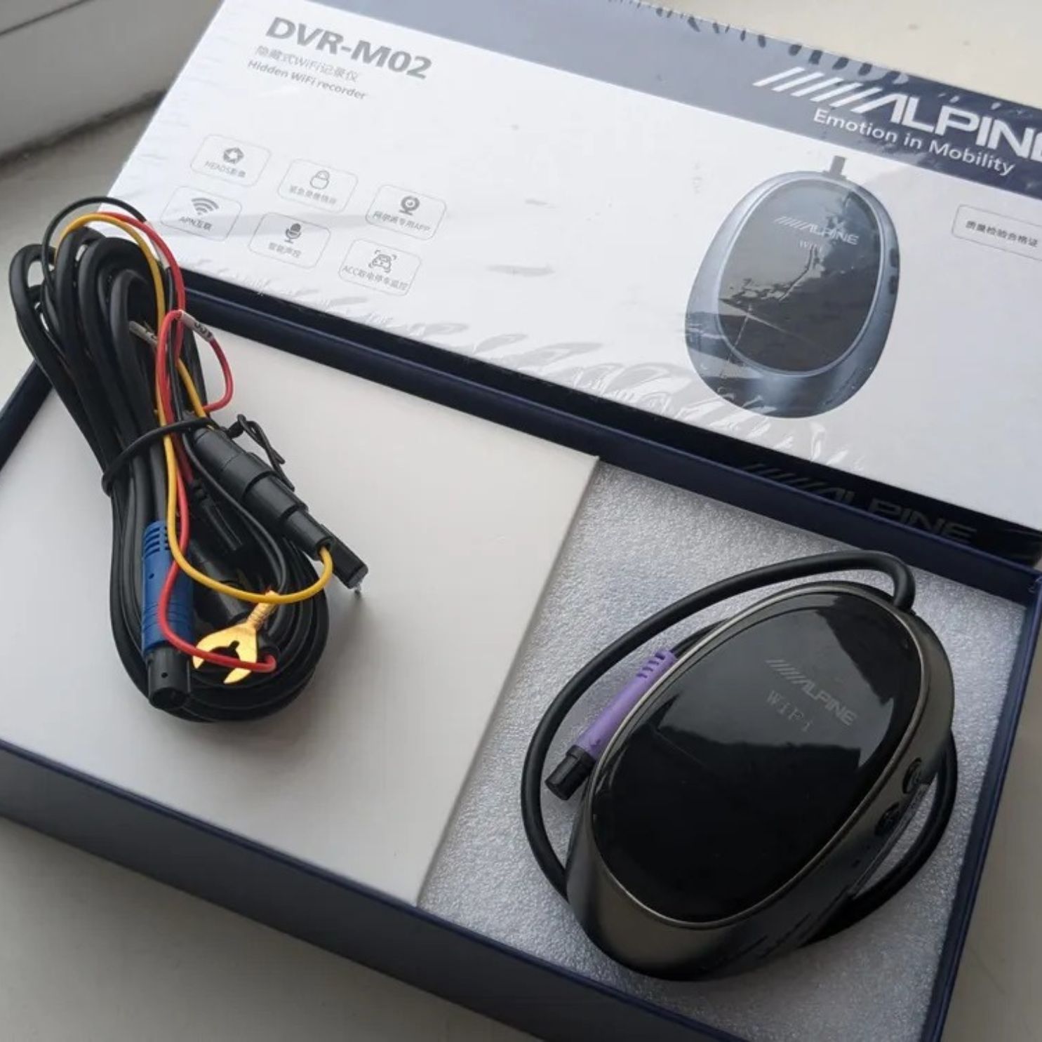 Alpine DVR-M02 Wi-Fi 2K Dash camera - Image 3