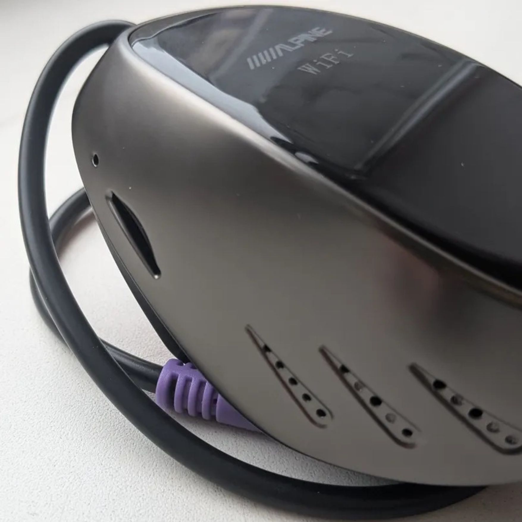 Alpine DVR-M02 Wi-Fi 2K Dash camera - Image 2